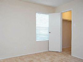 2 Bd/2 Bath Hunt Club at Pin Oak Offers in Katy, TX (Photo 4 of 5)