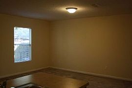 2219 Wooddale St, St. Nicholas, 32207 - in Jacksonville, FL (Photo 5 of 5)