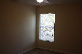 2225 Wooddale St, St. Nicholas, 32207 - in Jacksonville, FL (Photo 5 of 5)