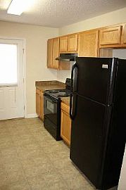 8443 India Ave, Arlington, 32211 - No Ap in Jacksonville, FL (Photo 2 of 5)