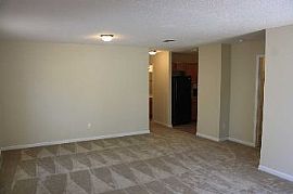 8419 Jasper Ave, Arlington, 32211 - No A in Jacksonville, FL (Photo 4 of 5)