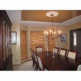 Absolutely Gorgeous 4br 2 5ba Home By Th in Gages Lake, IL (Photo 3 of 5)