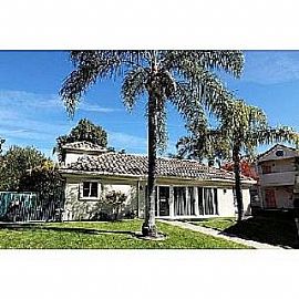 Charming 2/2 in The Malibu Creek Gated C in Calabasas, CA (Photo 5 of 5)