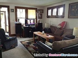 3 Bedroom Home in The Camden Neighborhoo in Minneapolis, MN (Photo 3 of 5)