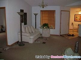 Beautiful 2bd/2ba Townhouse! in Albertville, MN (Photo 4 of 5)