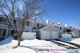 Charming Condo Living in Coon Rapids in Coon Rapids, MN