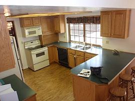 Arapahoe Highlands Beauty! in Centennial, CO (Photo 3 of 5)