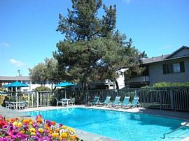 2 Bd/1 Bath Fremont 2 Bedroom with Covered in Fremont, CA (Photo 3 of 3)