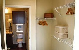 Great Location Near Dulles High Tech Cor in Ashburn, VA (Photo 5 of 5)