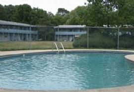 2 Bd/1 Bath Convenient to Major Universi in Acton, MA (Photo 3 of 4)