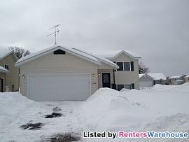 Perfect 4 Bedroom 2 Bathroom Home in Sau in Sauk Rapids, MN