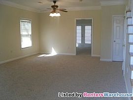 Fantastic, Like New! 3 Bedroom Home in H in Atlanta, GA (Photo 2 of 5)