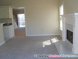 Fantastic, Like New! 3 Bedroom Home in H in Atlanta, GA (Photo 4 of 5)