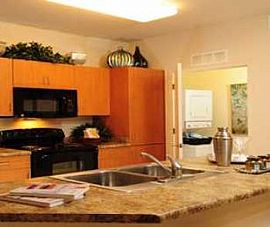 Mins to Shopping, Dining, and Entertainmen in Phoenix, AZ (Photo 2 of 5)