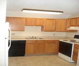 On Site Laundry, Huge Windows, Pool, Pla in Lowell, MA (Photo 2 of 5)