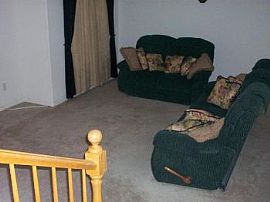 Spacious 3bed+loft Home in The Northwest in Las Vegas, NV (Photo 4 of 5)