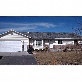 Country Living 2600 Sqft 7bed 3.5 Bath H in Beachs Corner, ID