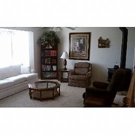 Country Living 2600 Sqft 7bed 3.5 Bath H in Beachs Corner, ID (Photo 4 of 5)