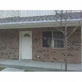 3 Bedroom Town Home in Beachs Corner, ID