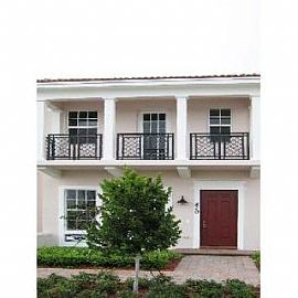 Gorgeous 3bd/2 5ba Townhome with Stainless in Boca Raton, FL