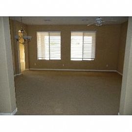 Large Single Level in Laveen, AZ (Photo 4 of 5)