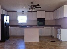 4 Br Close to Cherry Point: Progress Ene in Havelock, NC (Photo 3 of 5)