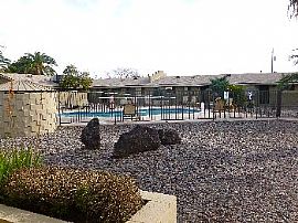 Great 2b/2b Centrally Located Condo in Tonopah, AZ
