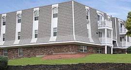 2 Bd/1 Bath Half a Month Free Rent Promo in Rocky Hill, CT