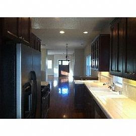 3 Bed 2 Bath in Suisun City in Fairfield, CA (Photo 3 of 5)