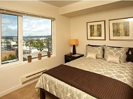 Brand New Apartments with Chef Inspired in Queen Anne, WA (Photo 5 of 5)