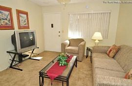 2 Bd/1 Bath The Clubhouse at Imperial Be in San Diego, CA (Photo 5 of 5)