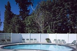 2bd Bainbridge Island: Welcome Home to Y in Bainbridge Island, WA (Photo 5 of 5)