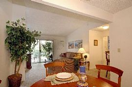 2 Bd/1 Bath Studio with Some Utilities Inc in Northridge, CA (Photo 4 of 5)