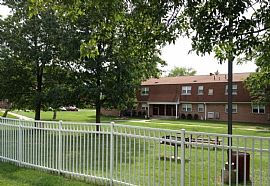 2 Bd/1 Bath Foxwood Manor'S 21 Beautiful in Levittown, PA