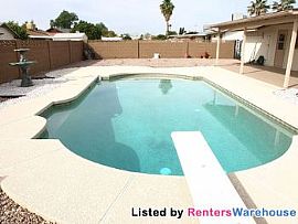 Sweet 3 Bedroom with Pool in Country Mea in Peoria, AZ