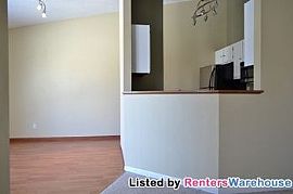 Excellent 2br/1ba Condo with Stainless App in Eagan, MN (Photo 3 of 5)