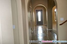 Stunning 4 Bed/3 Bath with Mountain View in Phoenix, AZ (Photo 3 of 5)