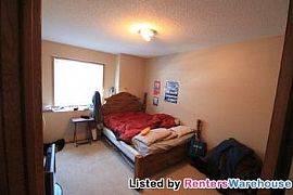 Beautiful Townhome in Champlin in Champlin, MN (Photo 4 of 5)