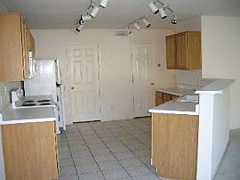 2314 E. Parkside Drive in Phoenix, AZ (Photo 3 of 5)