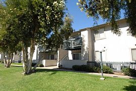 2 Bd/1 Bath El Cajon 1 Bed 1 Bath with Cov in Bostonia, CA (Photo 3 of 5)