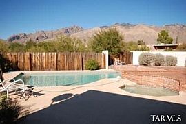 Large Beautiful Foothills Home, Great Lo in Tucson, AZ