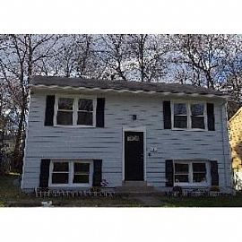 Newly Renovated 4br 2ba Ready to Be Call in Capitol Heights, MD