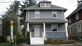 Craftman Style Home in Tacoma in Tacoma, WA