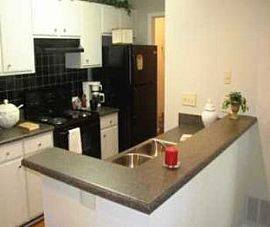 Great Schools! Pool! Fireplace and Full Ki in Norcross, GA (Photo 2 of 5)