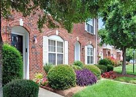 2bd Haygood Halls in Virginia Beach, VA