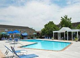 2bd Haygood Halls in Virginia Beach, VA (Photo 3 of 3)