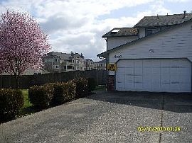 3 Lg. Bd/ 2.5 Bth, 2 Car Gar., Lg. Fence in Puyallup, WA