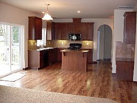 Beautiful Home in Tumwater Community in Olympia, WA (Photo 4 of 5)