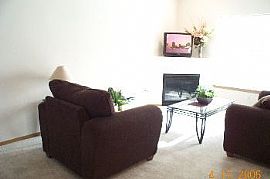 2 Or 3bed,Pets Ok,W/d,1 Or 2car Garage,F in Puyallup, WA (Photo 3 of 5)