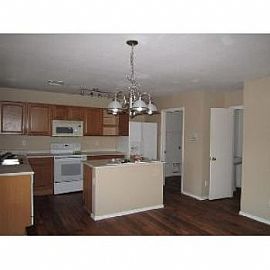 Phoenix, Az - Single Family - $1,075 in Phoenix, AZ (Photo 2 of 5)